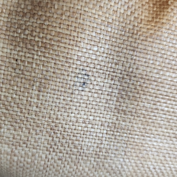 STUART WEITZMAN quilted tote with orange patent leather accents & gold hardware - Picture 11 of 16